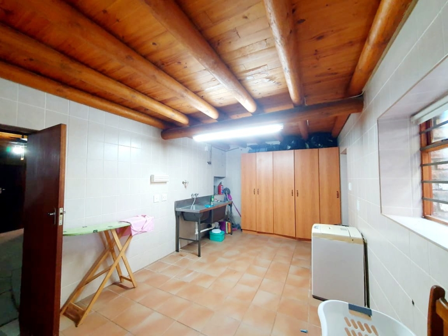 3 Bedroom Property for Sale in Menkenkop Western Cape